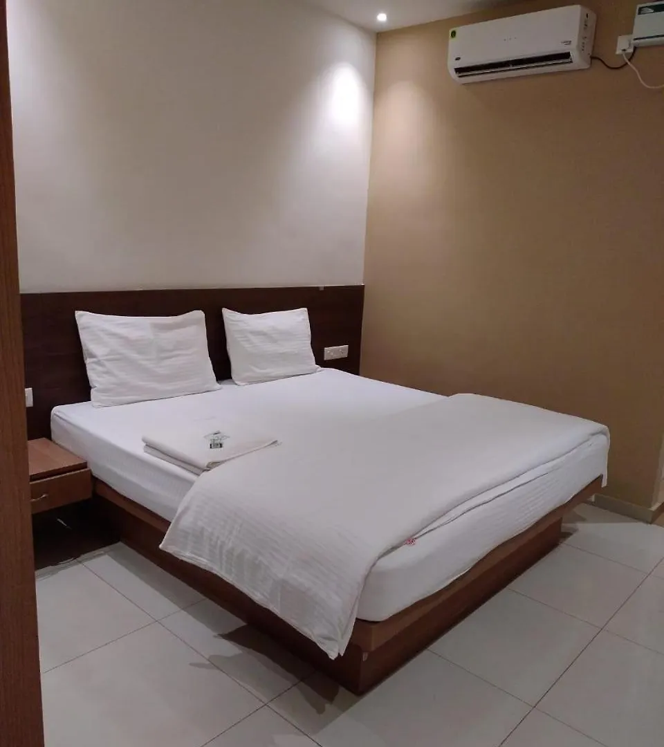 Sri Bhavan Residency Palakkad Hotel